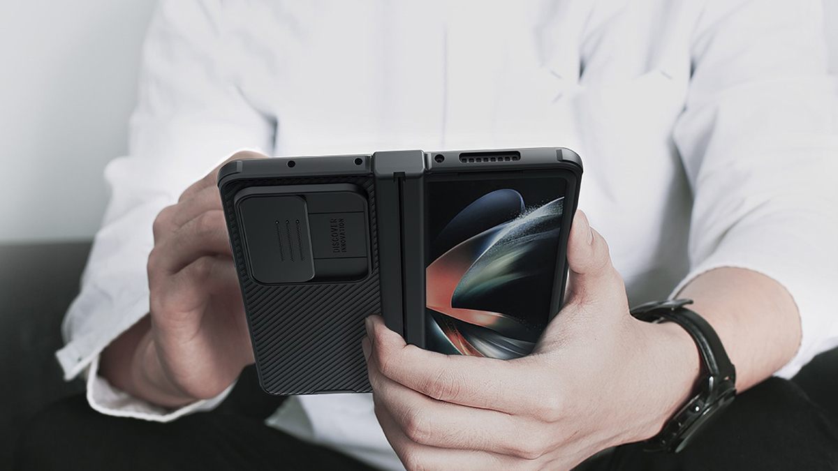 Ốp lưng Samsung Z Fold 5 Nillkin Cam Shield
